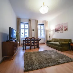  Apartment Vintage By Jr