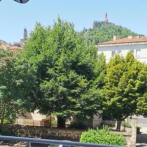chambre-prive-dans-appart-avec-vue-sur-les-monuments.hotels-rhonealpes.com/