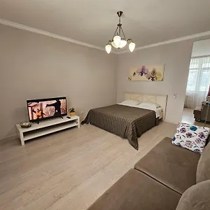 https://ernaz-plus-apartments-promenade-expo.hotels-in-astana.com